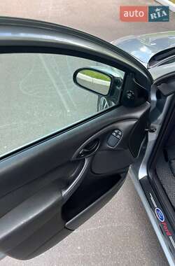 Универсал Ford Focus 2004 в 