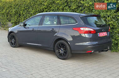 Универсал Ford Focus 2012 в 