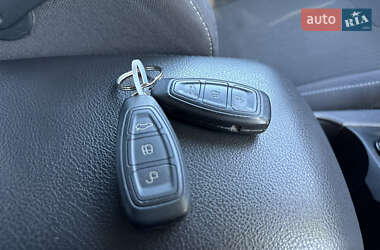 Универсал Ford Focus 2012 в 