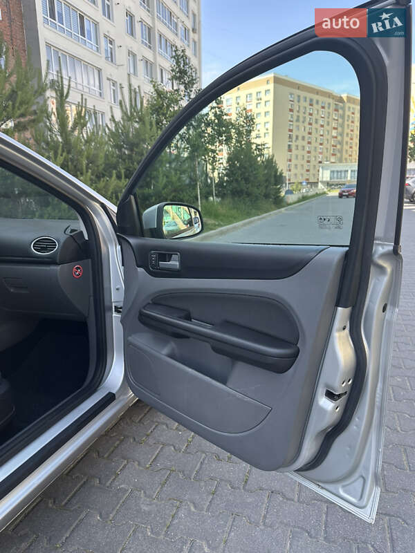 Универсал Ford Focus 2009 в Хмельницком