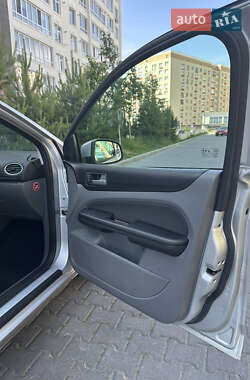 Универсал Ford Focus 2009 в 