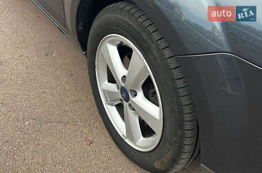 Хэтчбек Ford Focus 2007 в 