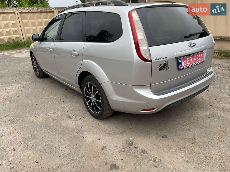 Универсал Ford Focus 2009 в Млинове