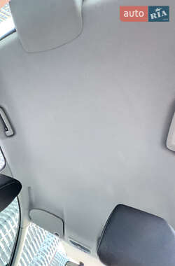 Седан Ford Focus 2011 в 