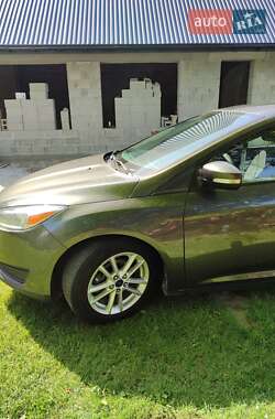 Хэтчбек Ford Focus 2015 в 