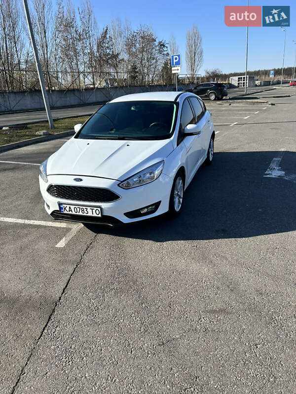 Хэтчбек Ford Focus 2018 в 