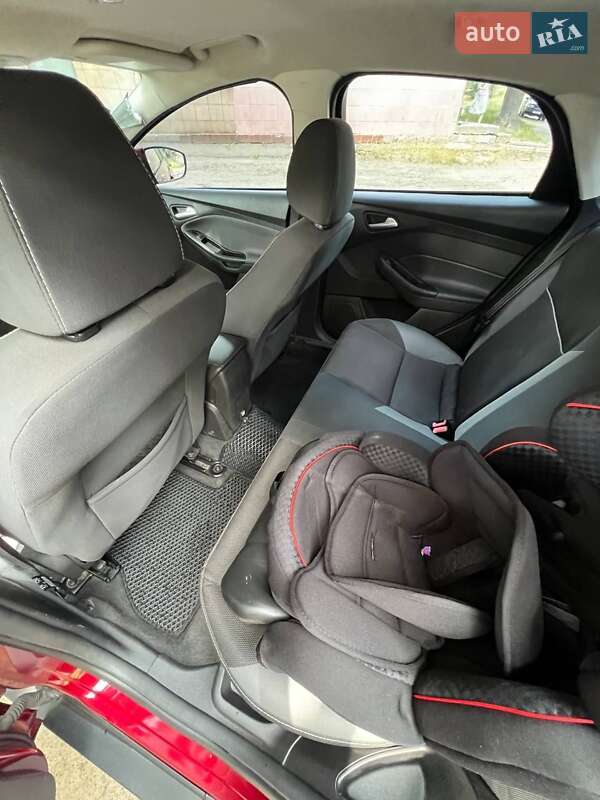 Седан Ford Focus 2013 в Черкасах