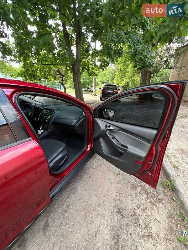 Седан Ford Focus 2013 в Черкасах