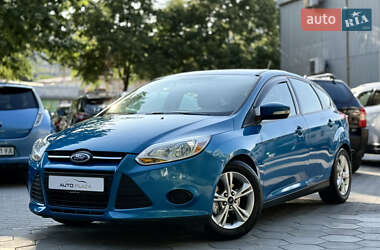 Хэтчбек Ford Focus 2014 в 