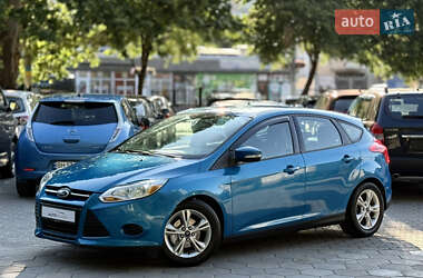 Хэтчбек Ford Focus 2014 в 