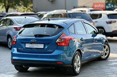 Хэтчбек Ford Focus 2014 в 