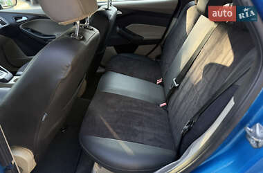 Хэтчбек Ford Focus 2014 в 