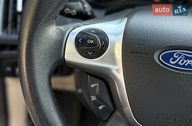 Хэтчбек Ford Focus 2014 в 