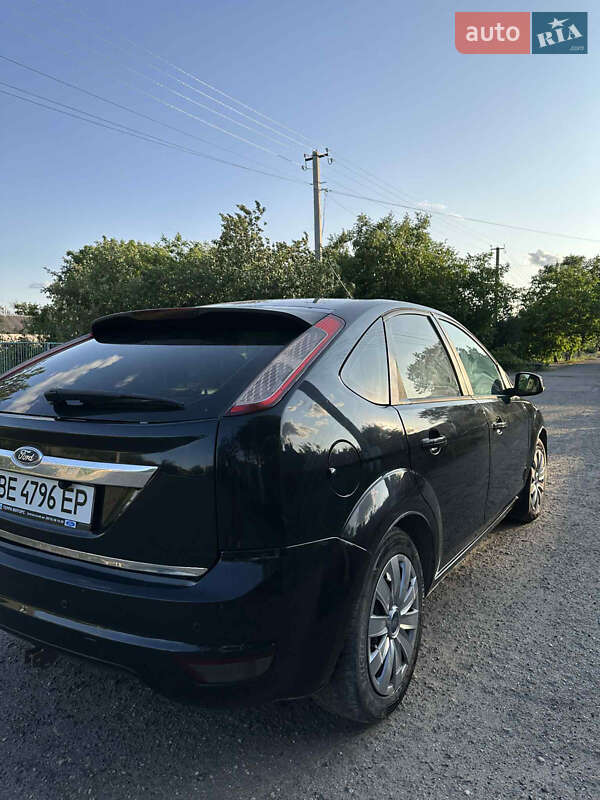 Хетчбек Ford Focus 2011 в Новому Бузі