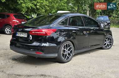 Седан Ford Focus 2017 в 