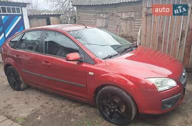 Хэтчбек Ford Focus 2006 в 