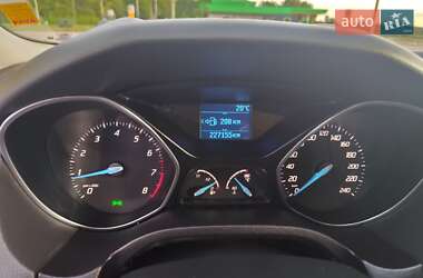 Универсал Ford Focus 2011 в 
