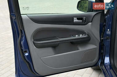 Универсал Ford Focus 2009 в 