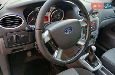 Универсал Ford Focus 2010 в 