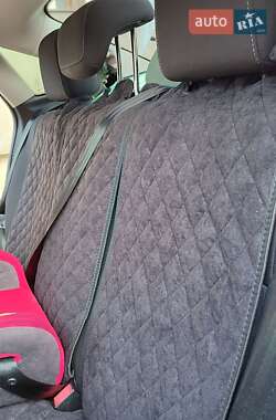 Седан Ford Focus 2015 в 