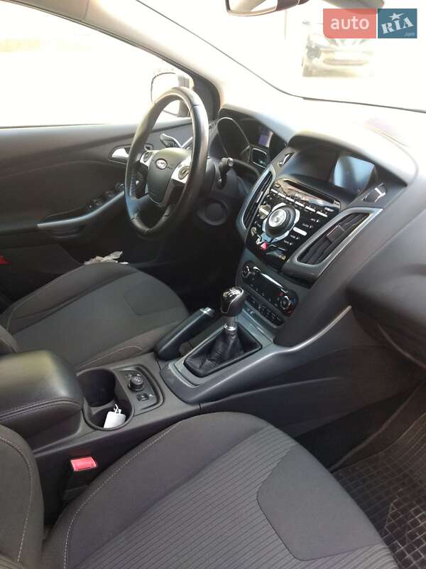 Универсал Ford Focus 2013 в Ивано-Франковске
