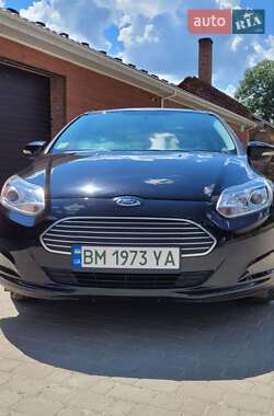 Хетчбек Ford Focus 2013 в 