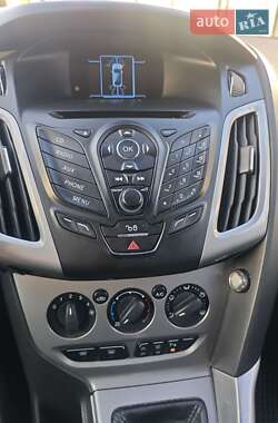 Универсал Ford Focus 2013 в 