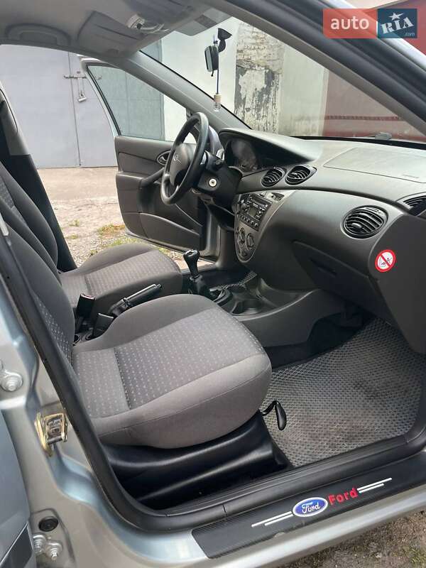 Универсал Ford Focus 2004 в Ровно