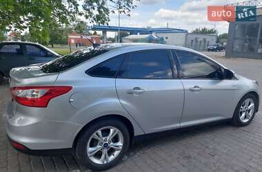 Седан Ford Focus 2013 в 