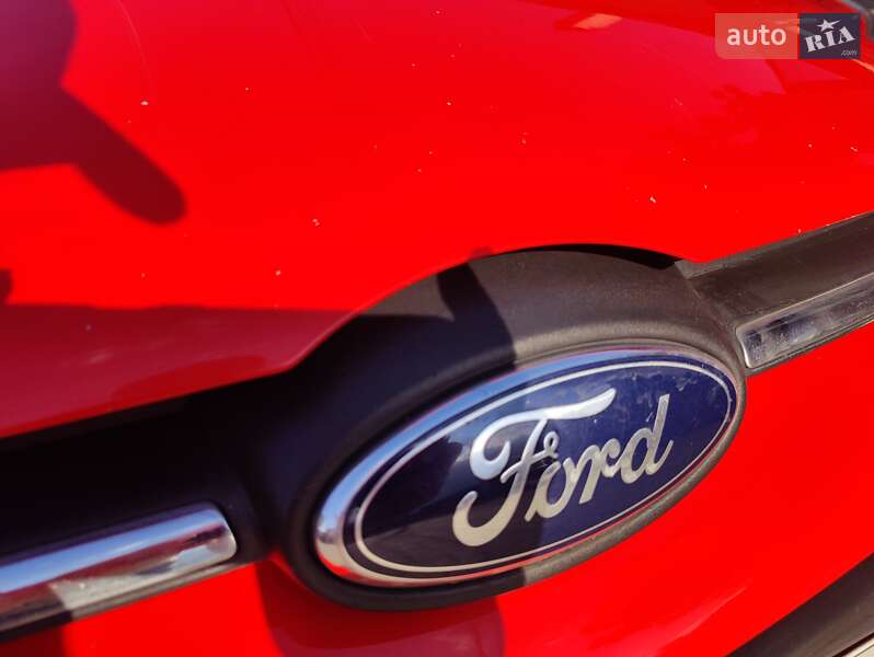 Хэтчбек Ford Focus 2013 в Львове