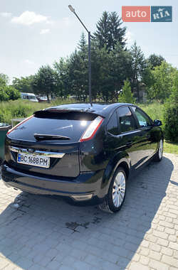 Хэтчбек Ford Focus 2008 в 