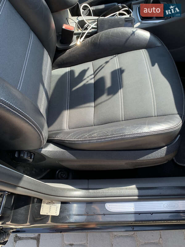 Хэтчбек Ford Focus 2008 в Самборе фото 18 Хэтчбек Ford Focus 2008 в Самборе