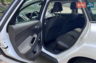 Универсал Ford Focus 2014 в 