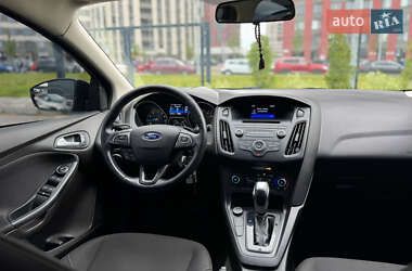 Седан Ford Focus 2016 в 