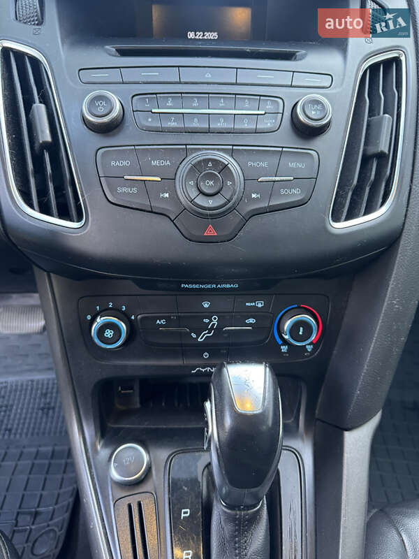 Седан Ford Focus 2016 в Киеве