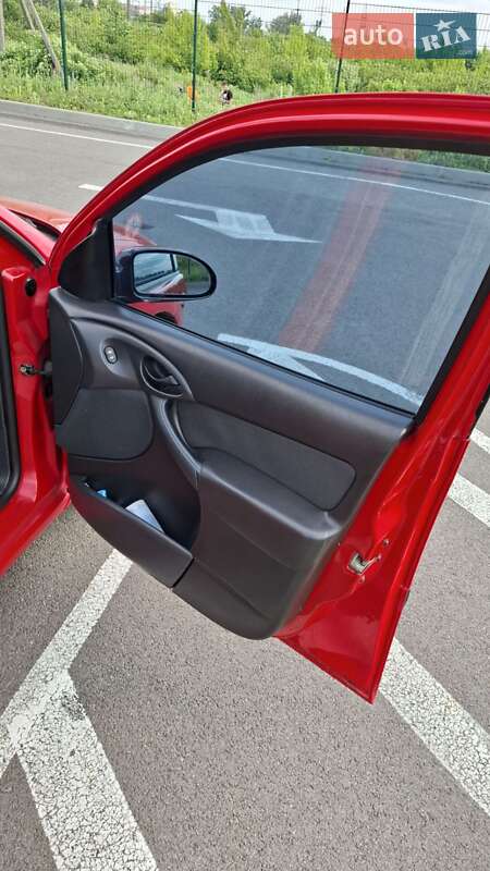 Универсал Ford Focus 2002 в Ровно