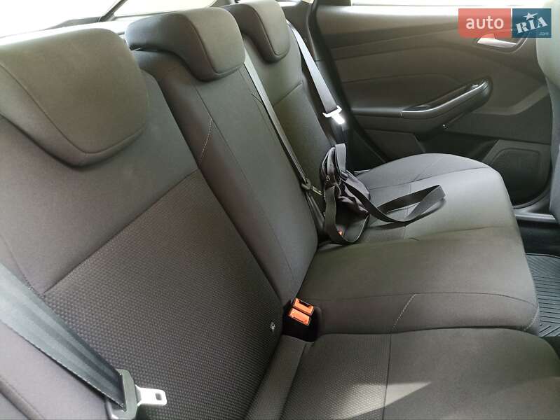 Хэтчбек Ford Focus 2018 в Подольске