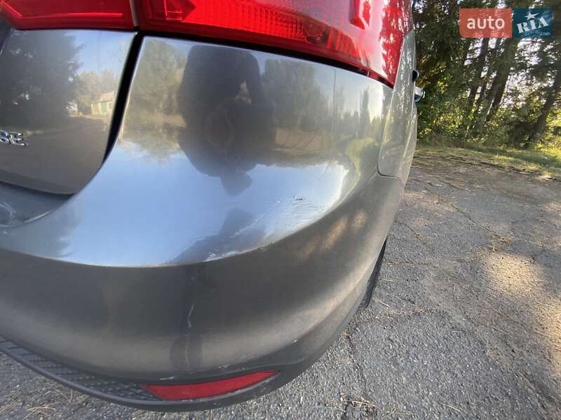 Седан Ford Focus 2013 в Первомайске