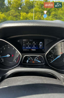Хэтчбек Ford Focus 2017 в 