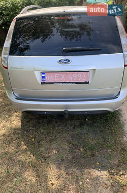 Универсал Ford Focus 2010 в 