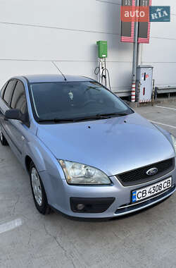 Хэтчбек Ford Focus 2005 в 