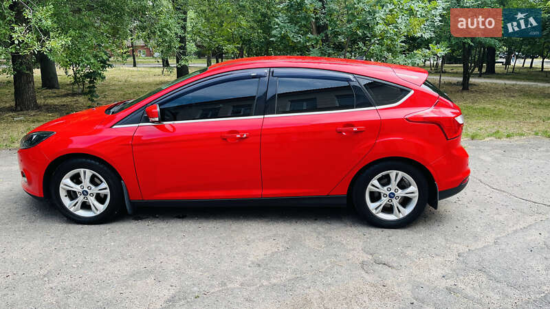Хэтчбек Ford Focus 2012 в Львове