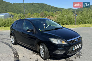 Хэтчбек Ford Focus 2009 в 