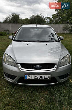 Хетчбек Ford Focus 2006 в Полтаві