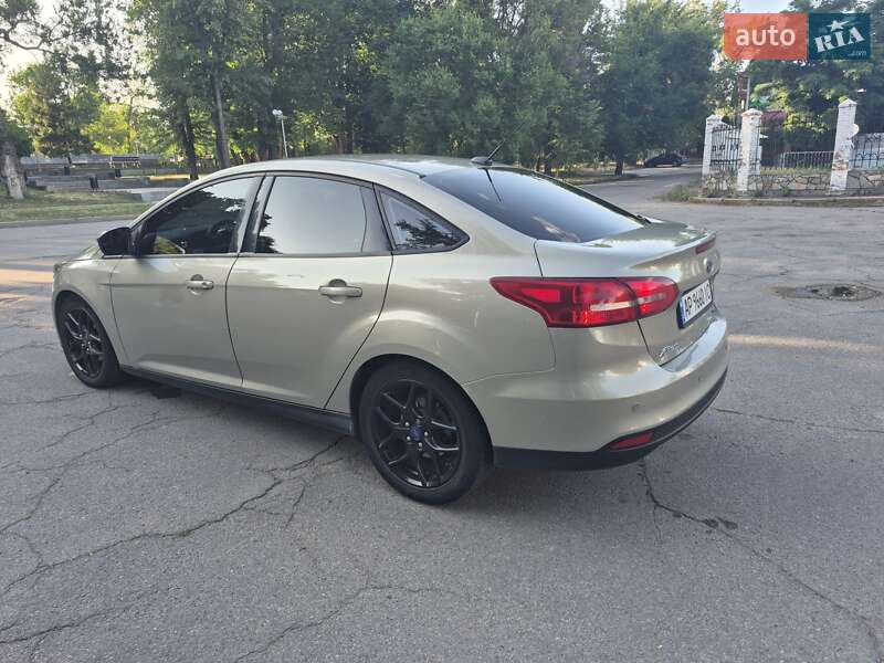 Седан Ford Focus 2016 в Запорожье