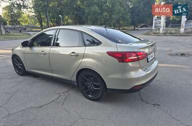 Седан Ford Focus 2016 в 