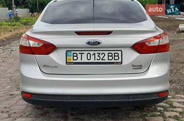 Седан Ford Focus 2013 в 