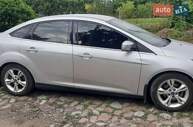 Седан Ford Focus 2013 в 