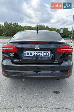 Седан Ford Focus 2017 в 