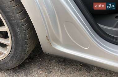 Хэтчбек Ford Focus 2011 в 